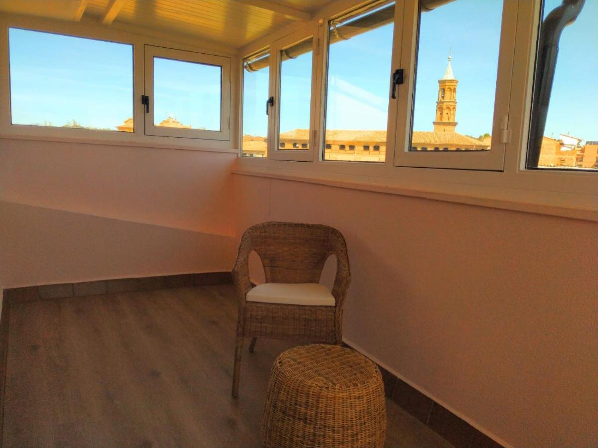 Apartamento Entrerios Барбастро Экстерьер фото